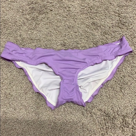 Victoria’s Secret Floral String Bikini S/M - Picture 3 of 4